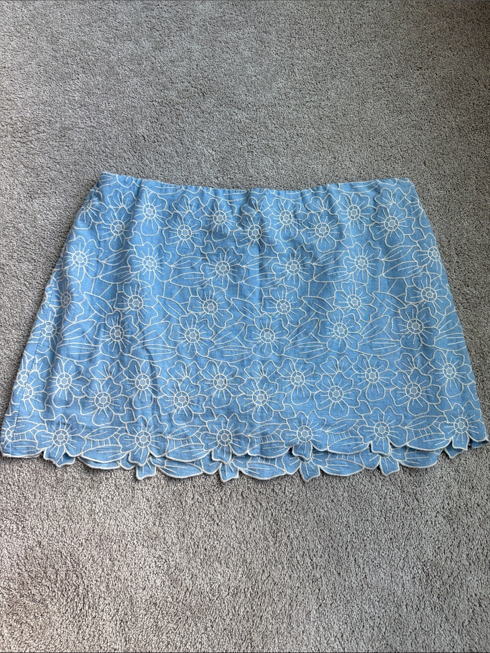 Abercrombie & Fitch Light Blue Floral Scarlet Mini Skort
